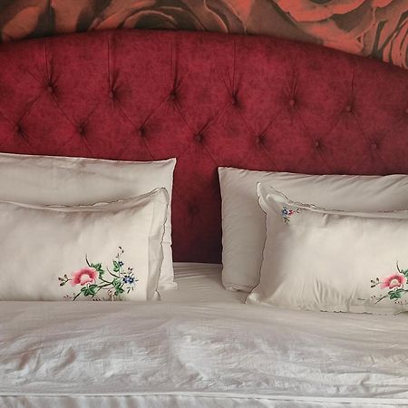 Ajilin Hotel Rooms Korce Habitación foto